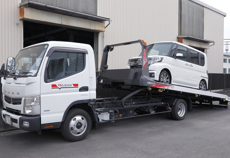 洗車、室内清掃、タイヤワックスサービス。
